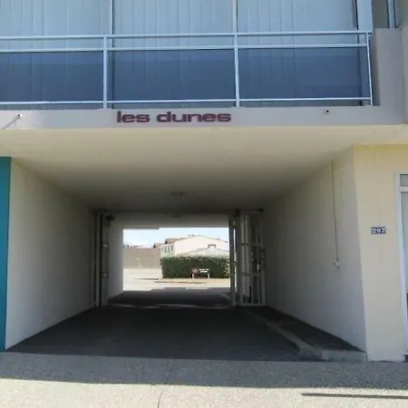 Face Plage Et Proche Commerces Daire